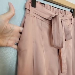 Express Extreme High Rise Cropped Cargo Pants